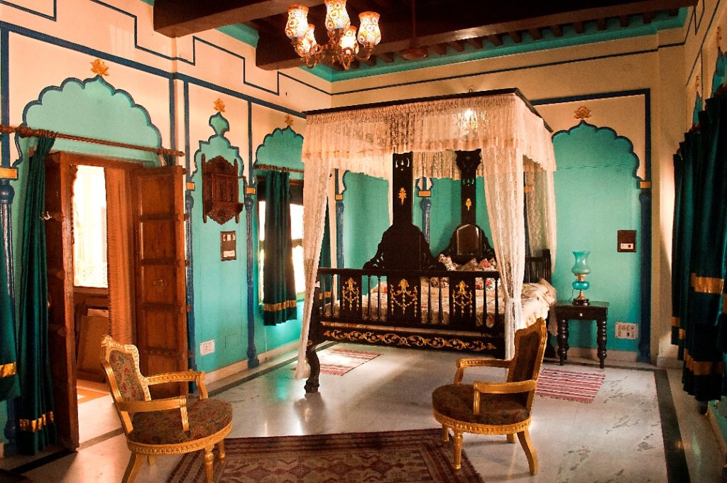 Bedroom at Shikwa Haveli 